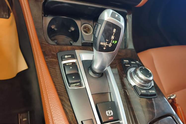 Used BMW 5 Series 2014 525Li Leading Model Gear Lever