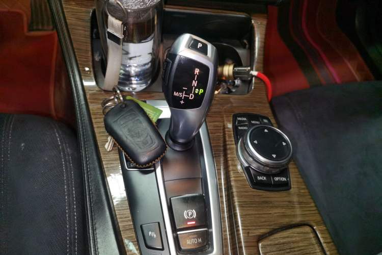 Used BMW 5 Series 2014 525Li Fashion Design Package Gear Lever