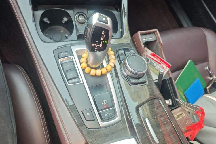 Used BMW 5 Series 2014 525Li Luxury Design Package Gear Lever