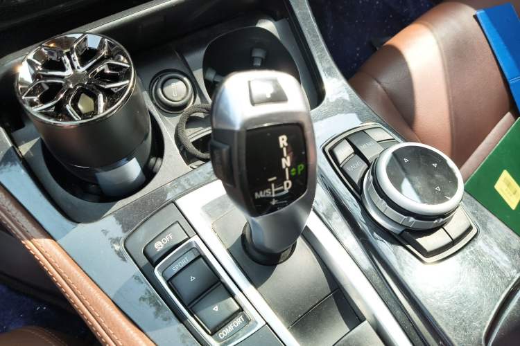 Used BMW 5 Series 2014 520Li Elegant Model Gear Lever