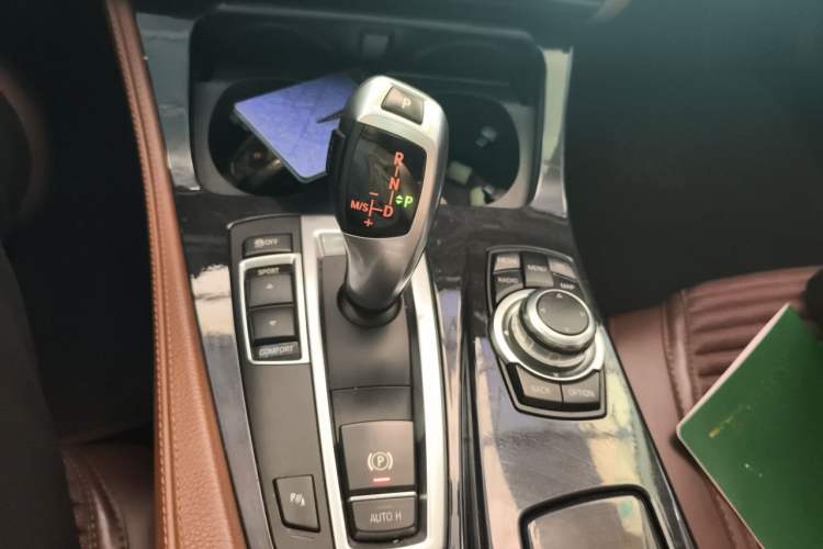 Used BMW 5 Series 2014 520Li Elegant Model Gear Lever