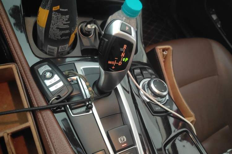 Used BMW 5 Series 2014 525Li Leading Model Gear Lever