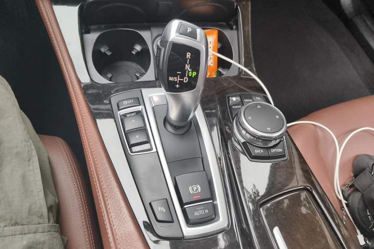 Used BMW 5 Series 2014 528Li Leading Model Gear Lever