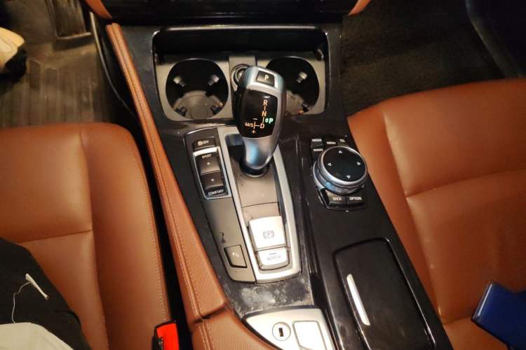 Used BMW 5 Series 2014 520Li Elegant Model Gear Lever