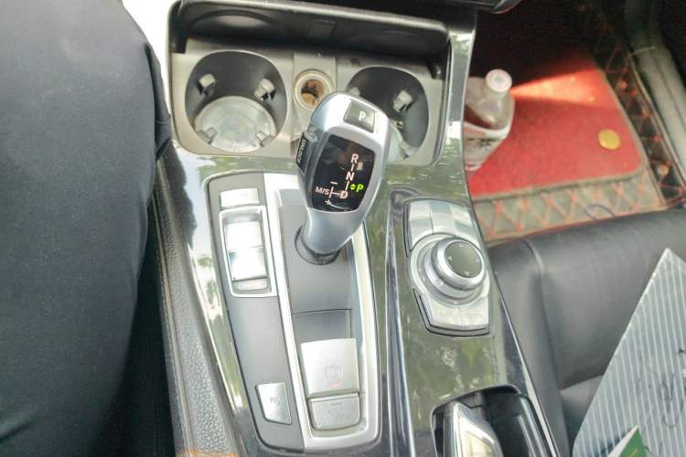 Used BMW 5 Series 2014 520Li Elegant Model Gear Lever