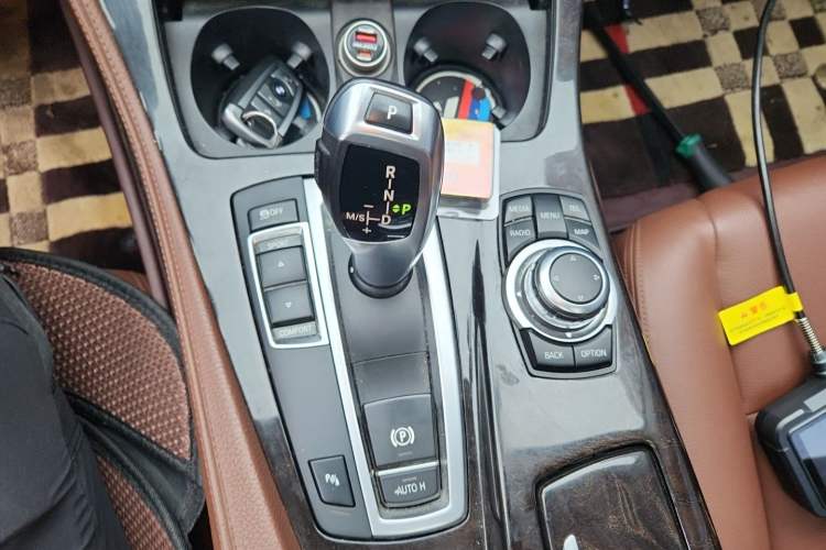 Used BMW 5 Series 2014 525Li Leading Model Gear Lever
