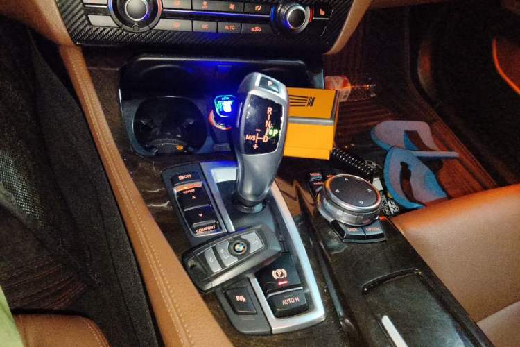Used BMW 5 Series 2014 525Li Leading Model Gear Lever
