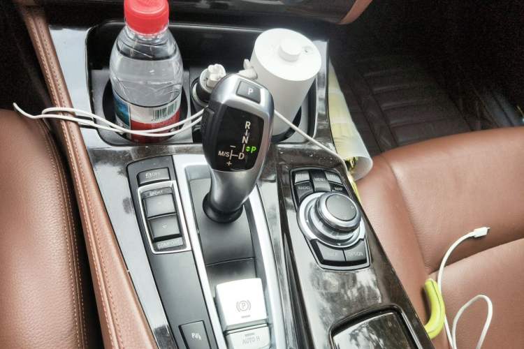 Used BMW 5 Series 2014 525Li Leading Model Gear Lever