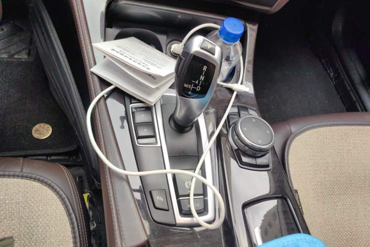 Used BMW 5 Series 2014 525Li Luxury Design Package Gear Lever