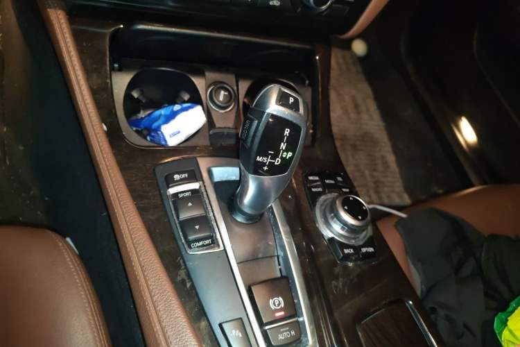 Used BMW 5 Series 2014 525Li Leading Model Gear Lever