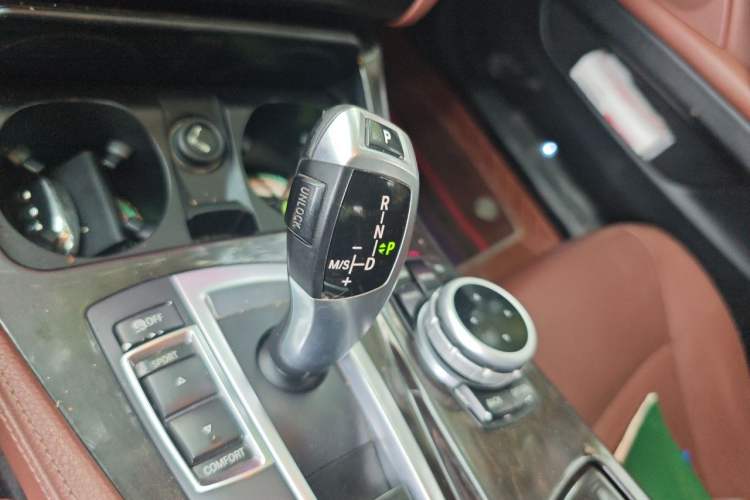 Used BMW 5 Series 2014 525Li Leading Model Gear Lever