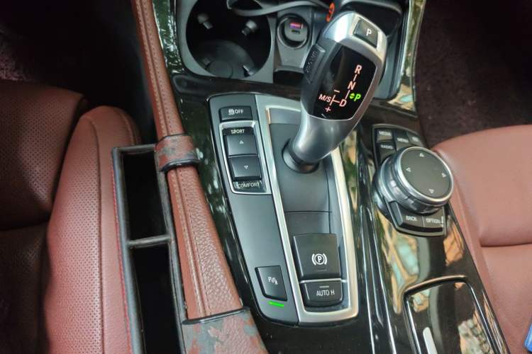 Used BMW 5 Series 2014 528Li Leading Model Gear Lever