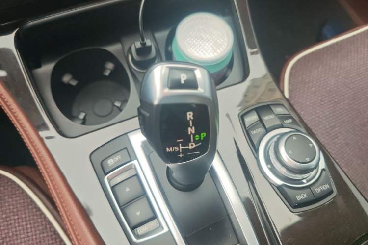 Used BMW 5 Series 2014 525Li Leading Model Gear Lever