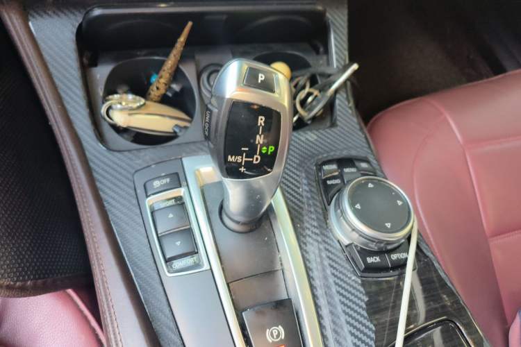 Used BMW 5 Series 2014 525Li Luxury Design Package Gear Lever