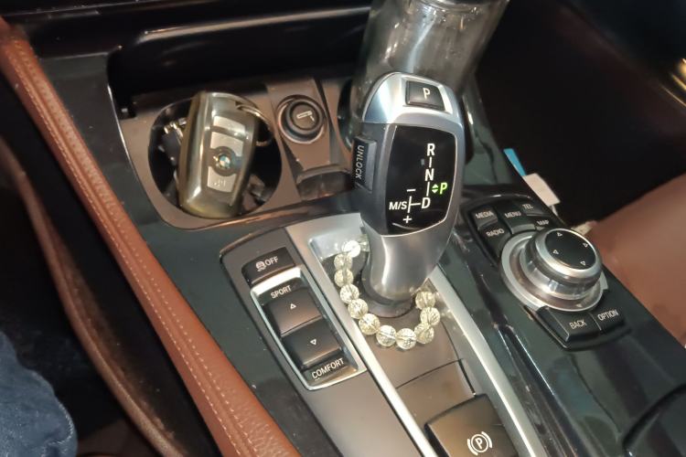 Used BMW 5 Series 2014 520Li Elegant Model Gear Lever