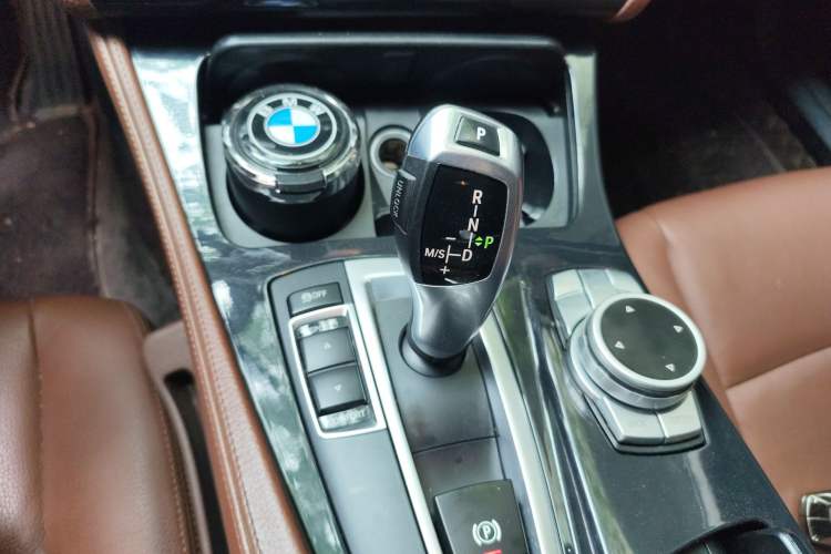Used BMW 5 Series 2014 520Li Elegant Model Gear Lever