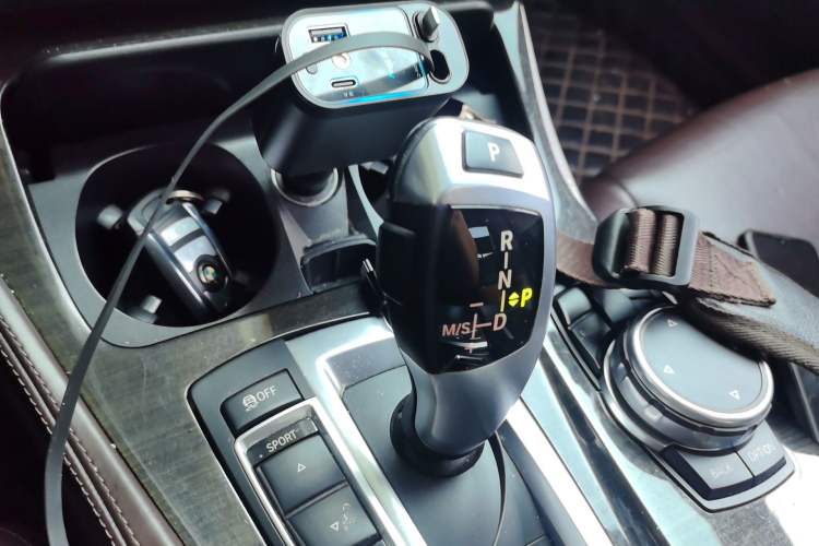 Used BMW 5 Series 2014 525Li Luxury Design Package Gear Lever