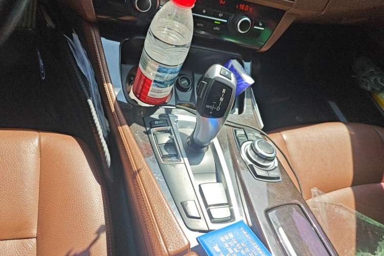 Used BMW 5 Series 2014 525Li Leading Model Gear Lever