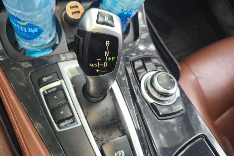 Used BMW 5 Series 2014 520Li Elegant Model Gear Lever