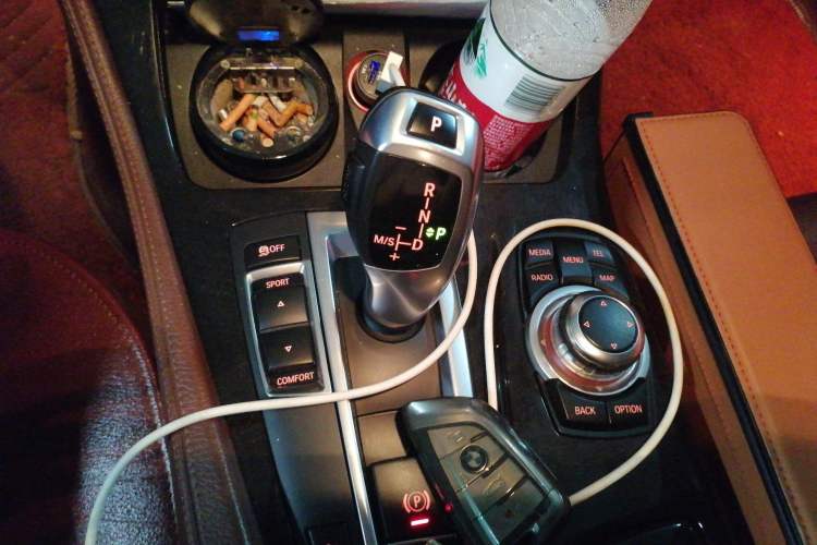 Used BMW 5 Series 2014 525Li Leading Model Gear Lever