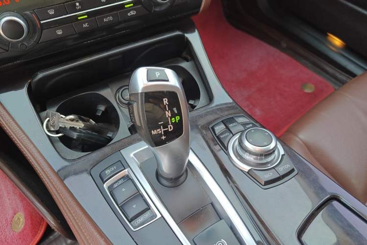 Used BMW 5 Series 2014 525Li Leading Model Gear Lever