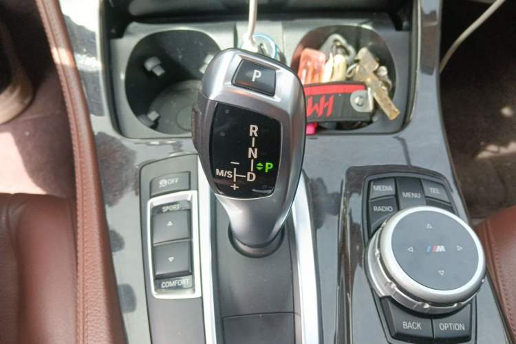 Used BMW 5 Series 2014 525Li Leading Model Gear Lever