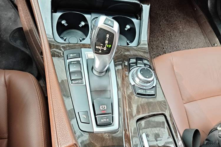 Used BMW 5 Series 2014 525Li Leading Model Gear Lever