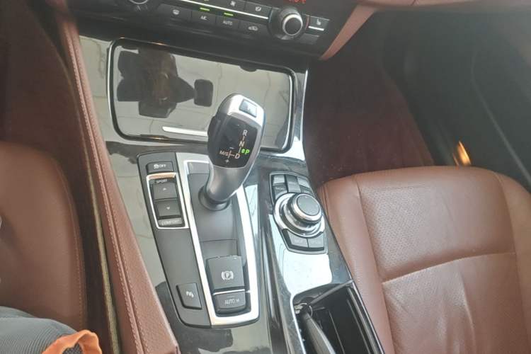 Used BMW 5 Series 2014 525Li Leading Model Gear Lever