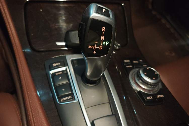 Used BMW 5 Series 2014 525Li Leading Model Gear Lever