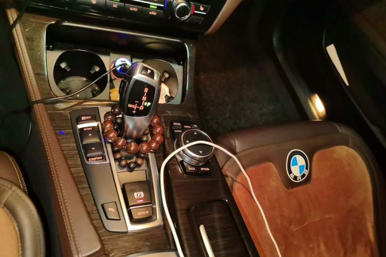 Used BMW 5 Series 2014 525Li Luxury Design Package Gear Lever