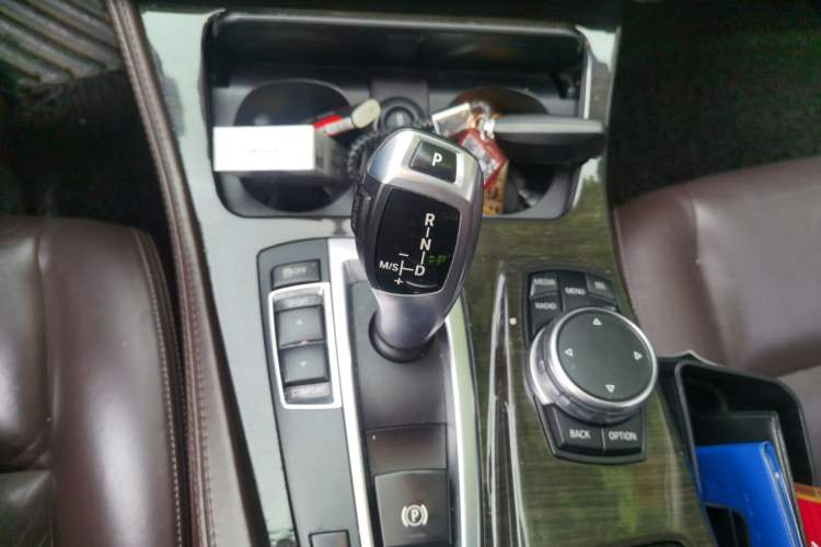 Used BMW 5 Series 2014 525Li Luxury Design Package Gear Lever