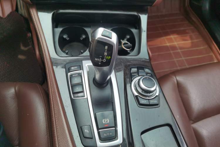 Used BMW 5 Series 2014 525Li Leading Model Gear Lever