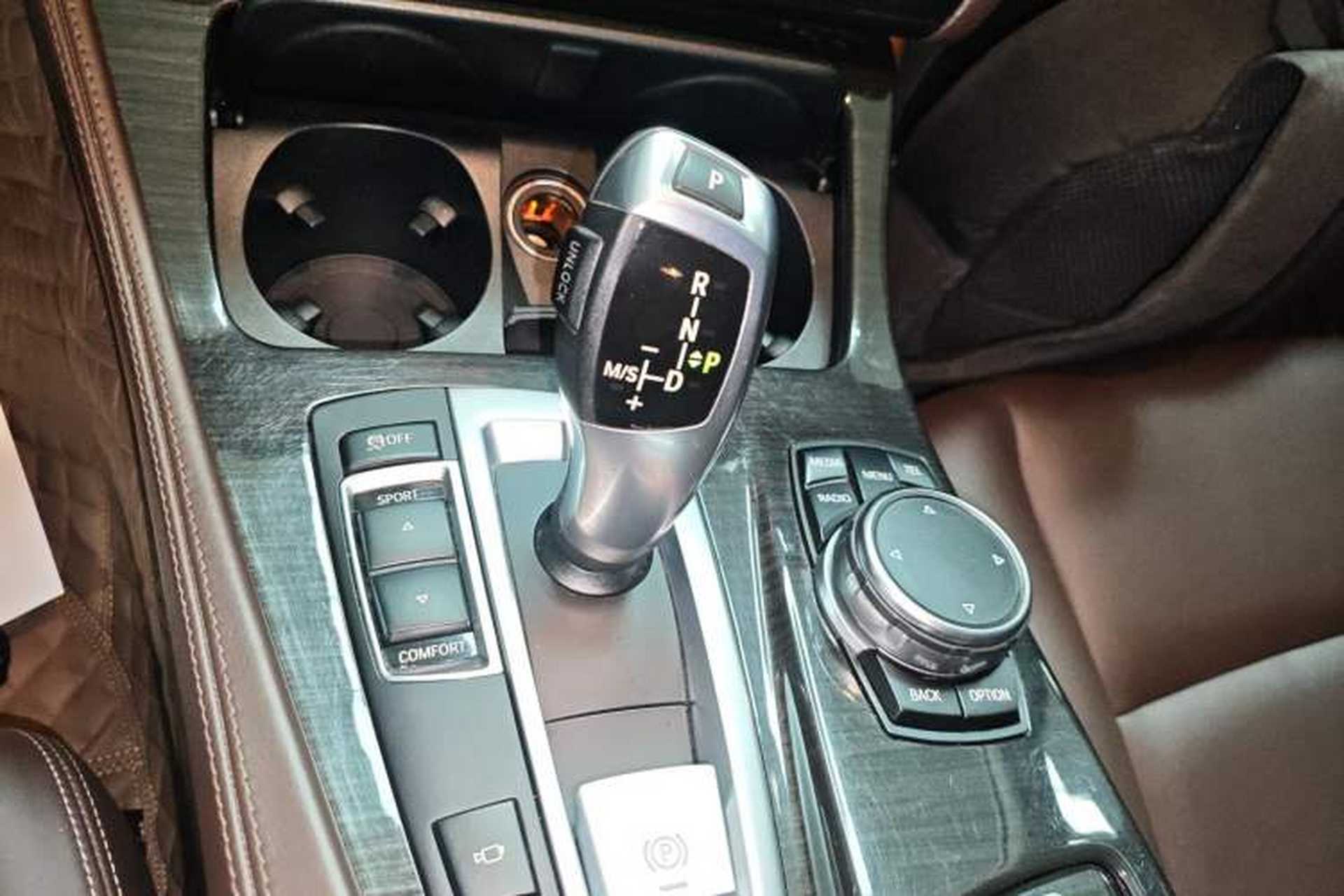 Used BMW 5 Series 2014 525Li Luxury Design Package Gear Lever