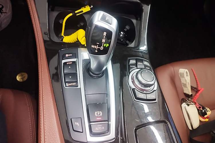 Used BMW 5 Series 2014 525Li Leading Model Gear Lever