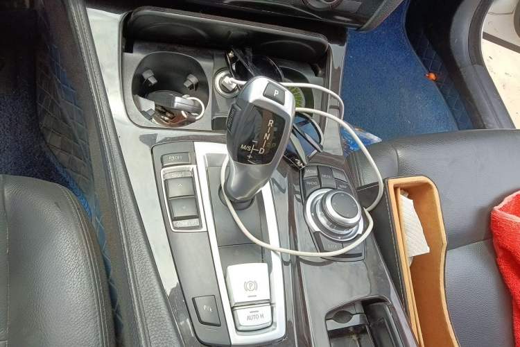 Used BMW 5 Series 2014 525Li Leading Model Gear Lever