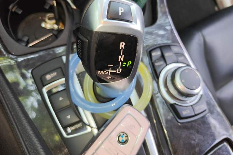 Used BMW 5 Series 2014 525Li Leading Model Gear Lever