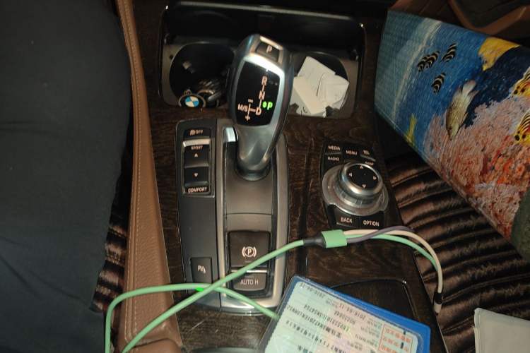 Used BMW 5 Series 2014 525Li Leading Model Gear Lever