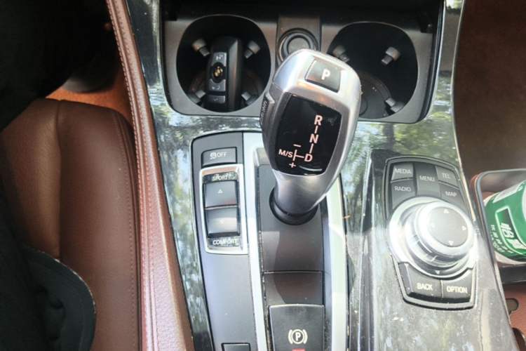 Used BMW 5 Series 2014 520Li Elegant Model Gear Lever