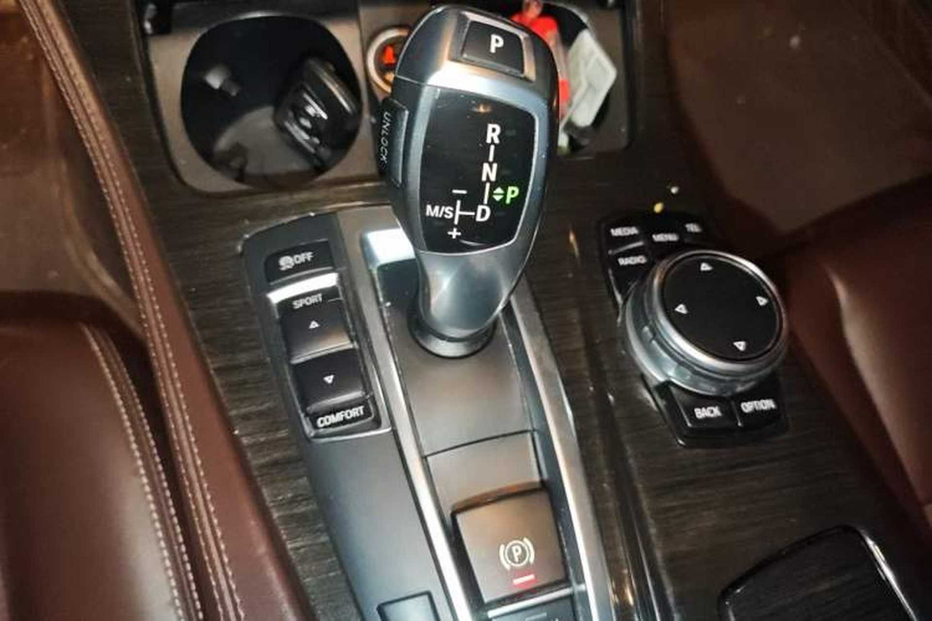Used BMW 5 Series 2014 525Li Luxury Design Package Gear Lever