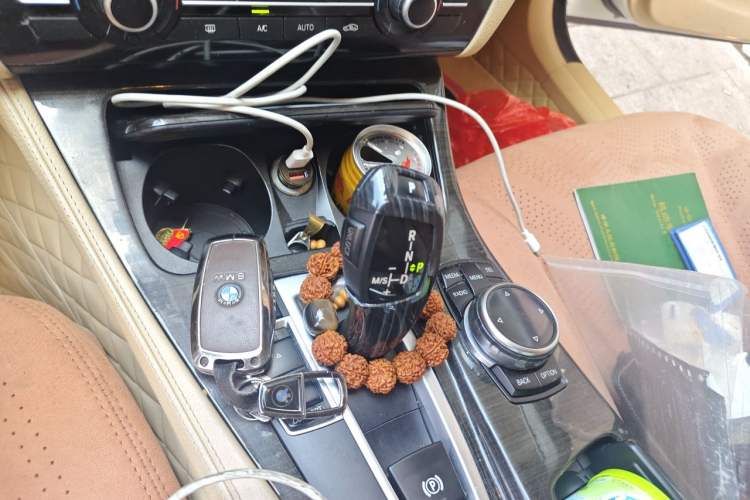 Used BMW 5 Series 2014 525Li Leading Model Gear Lever