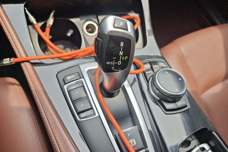 Used BMW 5 Series 2014 520Li Elegant Model Gear Lever