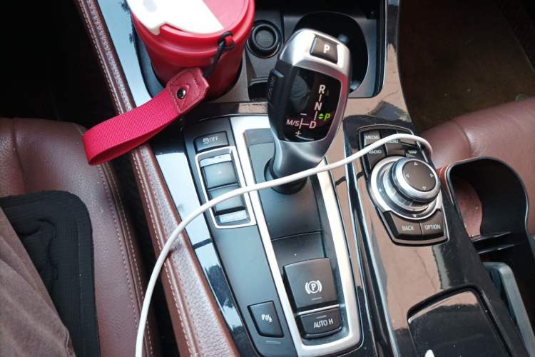 Used BMW 5 Series 2014 520Li Elegant Model Gear Lever