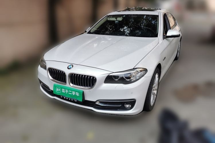 Używany BMW 5 Series 2014 525Li Luxury Design Package Guazi used car, China used car export, Used car for sale, Used cars, Cheapest cars for sale