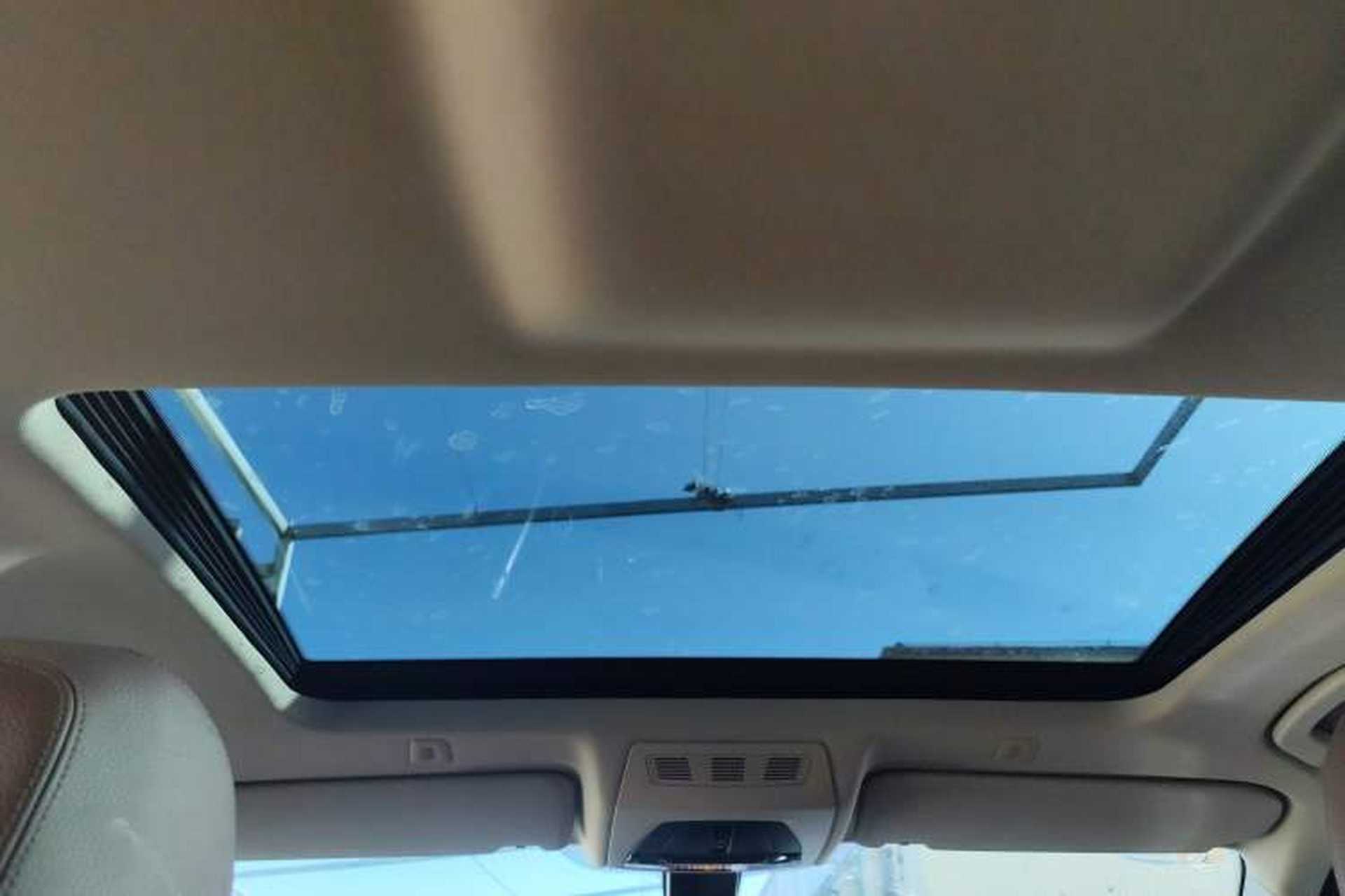 Used BMW 5 Series 2014 520i Elegant Edition Headliner