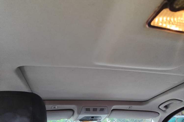 Used BMW 5 Series 2014 525Li Fashion Design Package Headliner