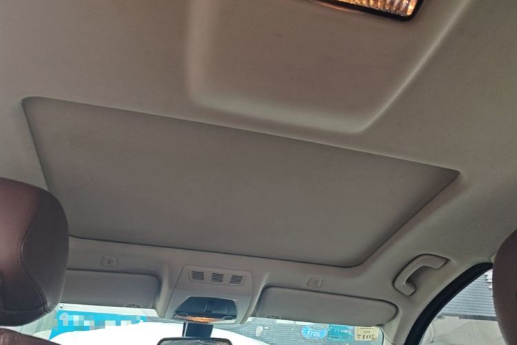 Used BMW 5 Series 2014 525Li Leading Model Headliner