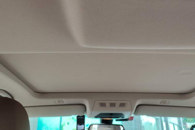 Used BMW 5 Series 2014 525Li Leading Model Headliner