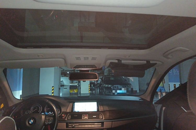 Used BMW 5 Series 2014 525Li Luxury Design Package Headliner