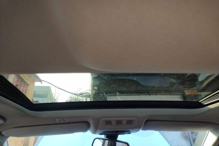 Used BMW 5 Series 2014 520Li Elegant Model Headliner
