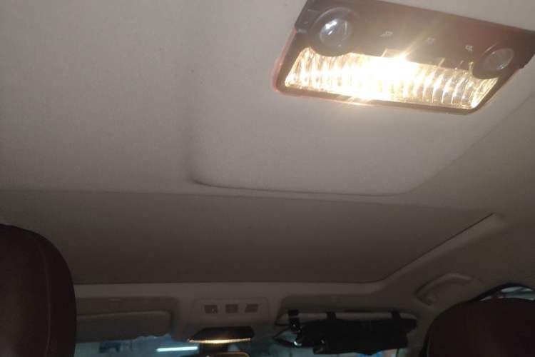 Used BMW 5 Series 2014 520Li Elegant Model Headliner